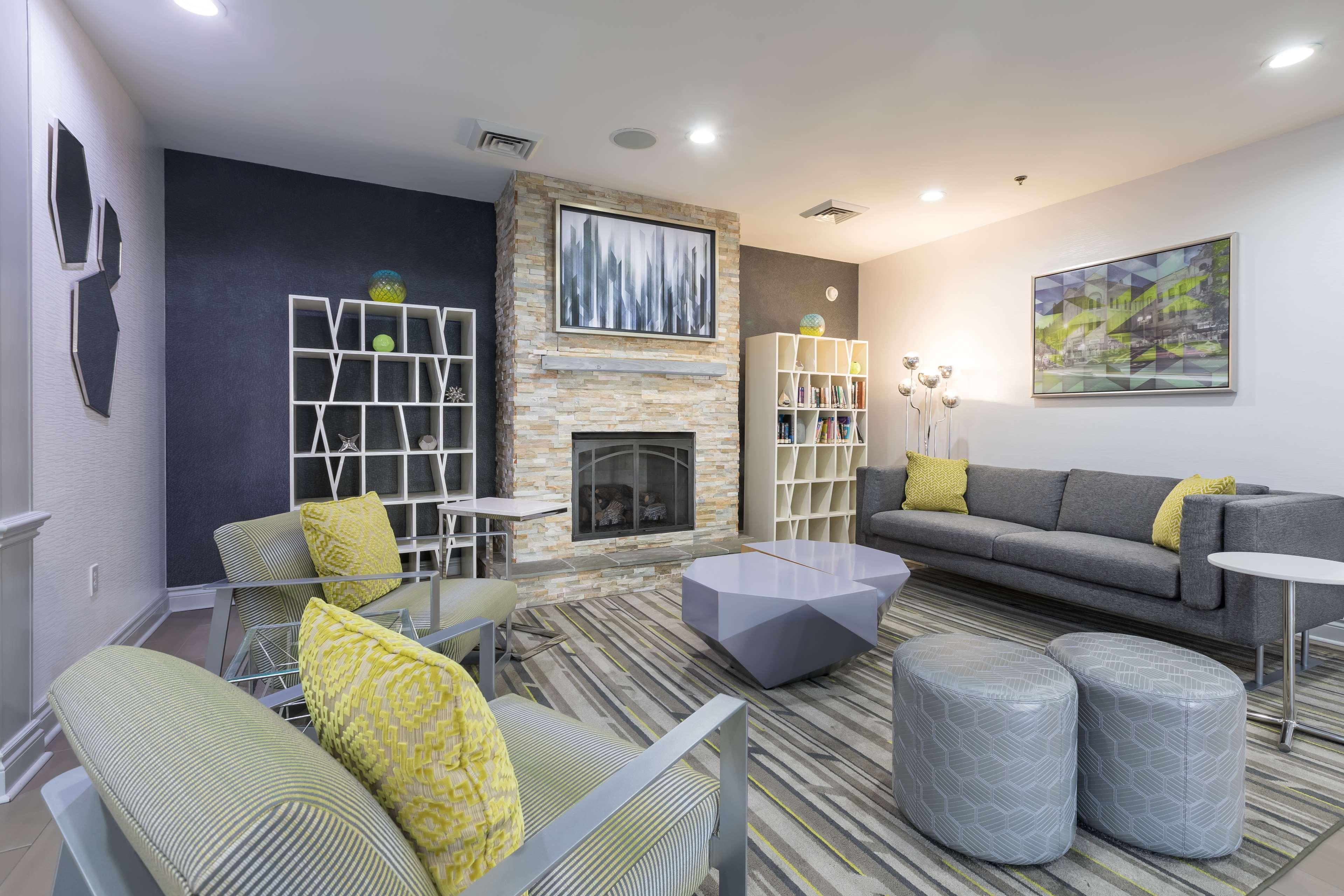 Country Inn & Suites By Radisson Asheville Downtown Tunnel Road Eksteriør billede