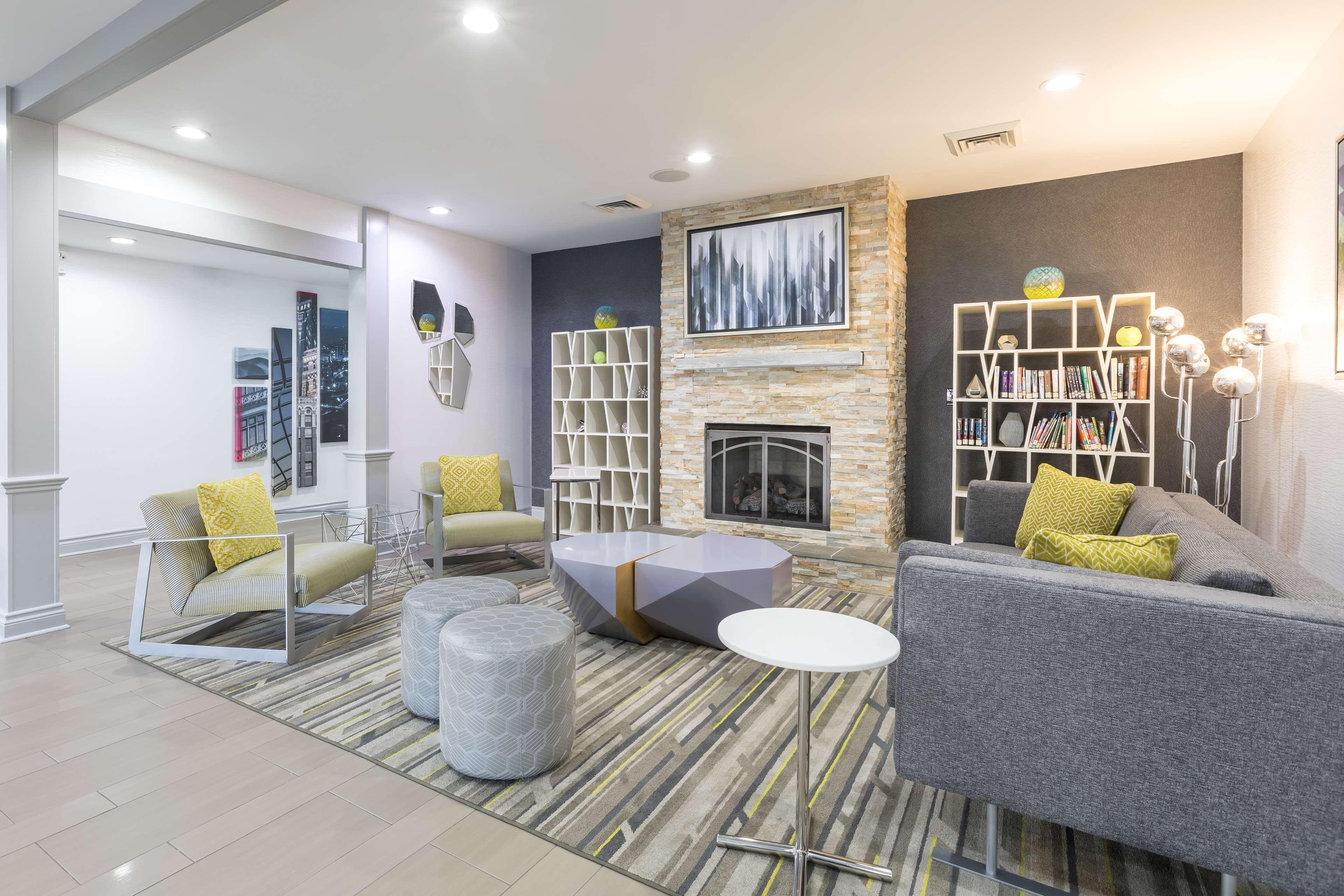Country Inn & Suites By Radisson Asheville Downtown Tunnel Road Eksteriør billede