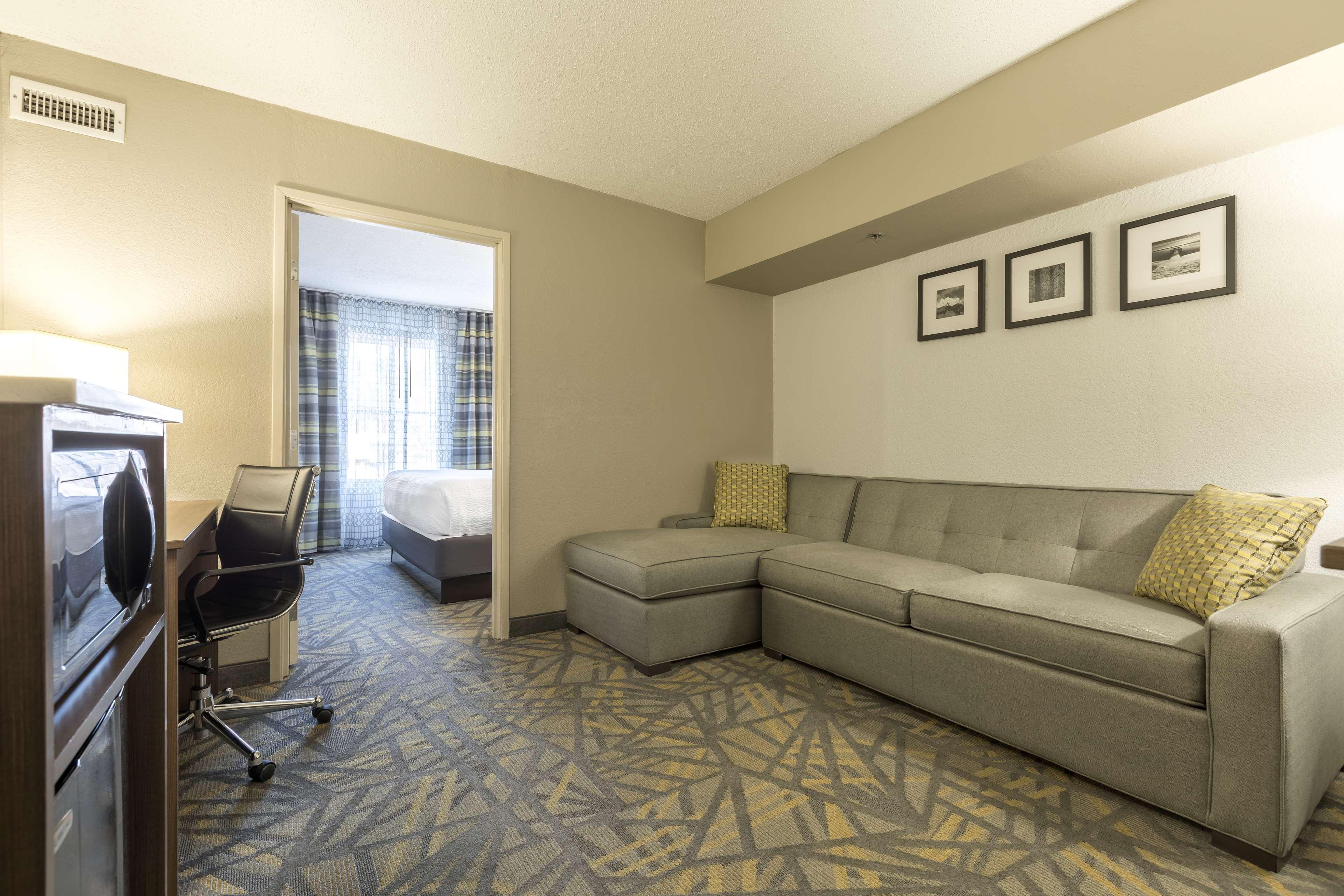 Country Inn & Suites By Radisson Asheville Downtown Tunnel Road Eksteriør billede