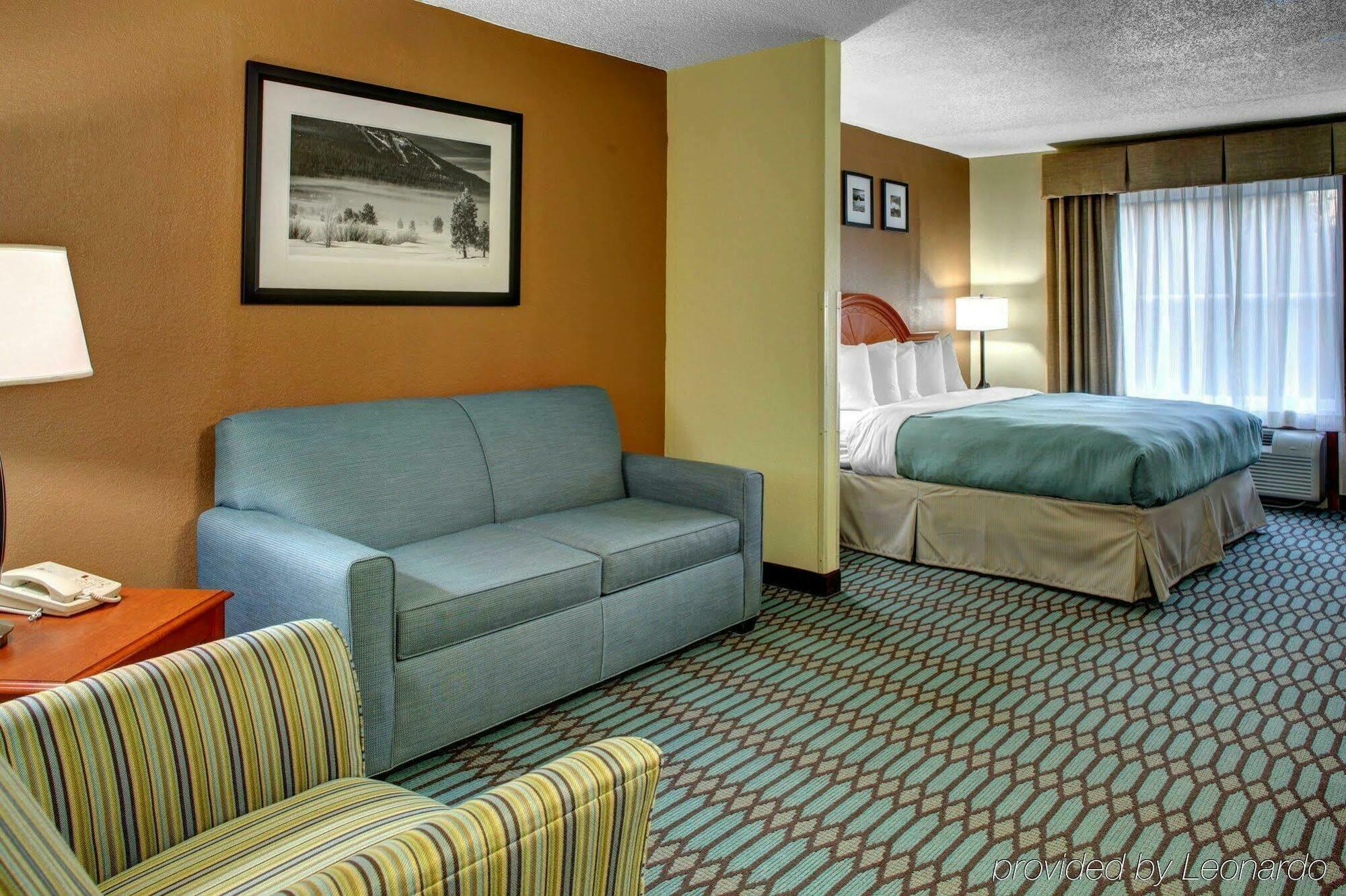 Country Inn & Suites By Radisson Asheville Downtown Tunnel Road Eksteriør billede